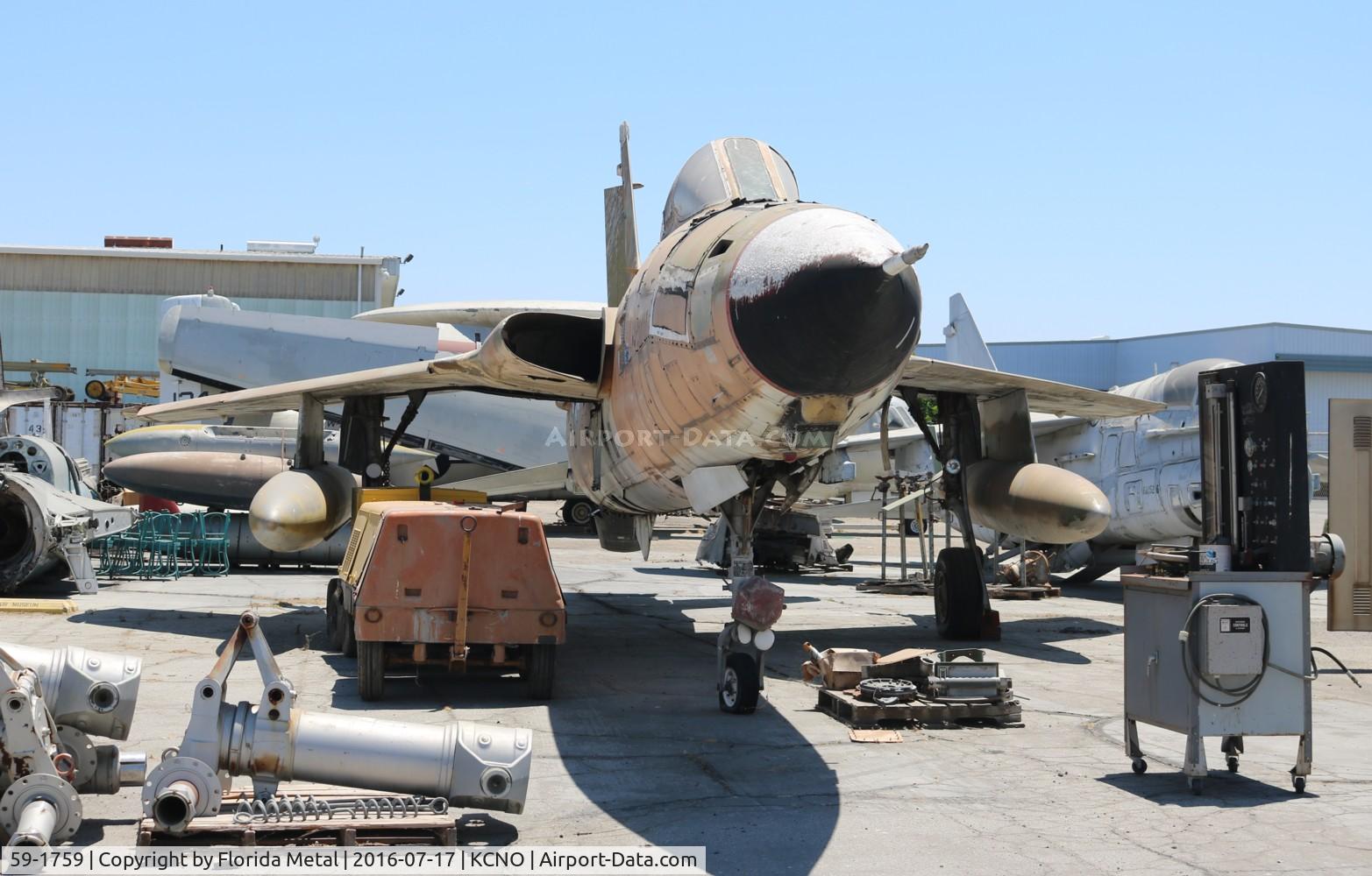 59-1759, 1959 Republic F-105D Thunderchief C/N D71, F-105D