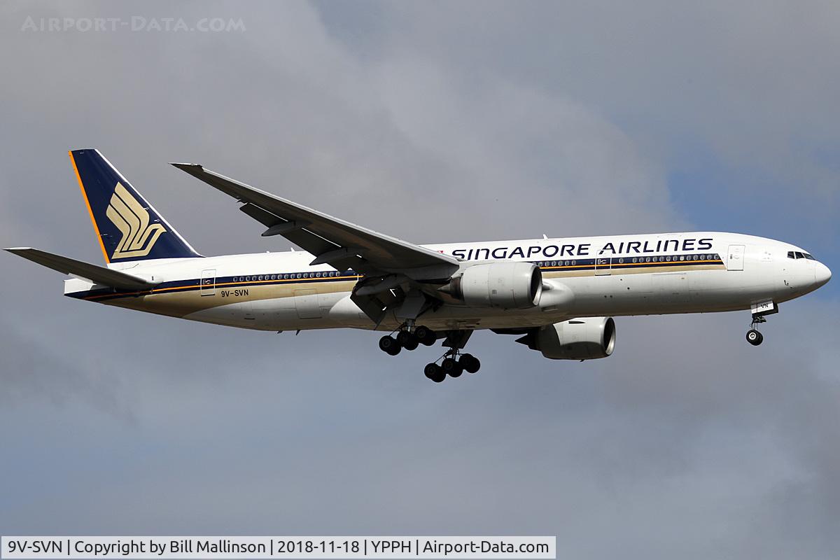 9V-SVN, 2003 Boeing 777-212/ER C/N 30873, finals for 21