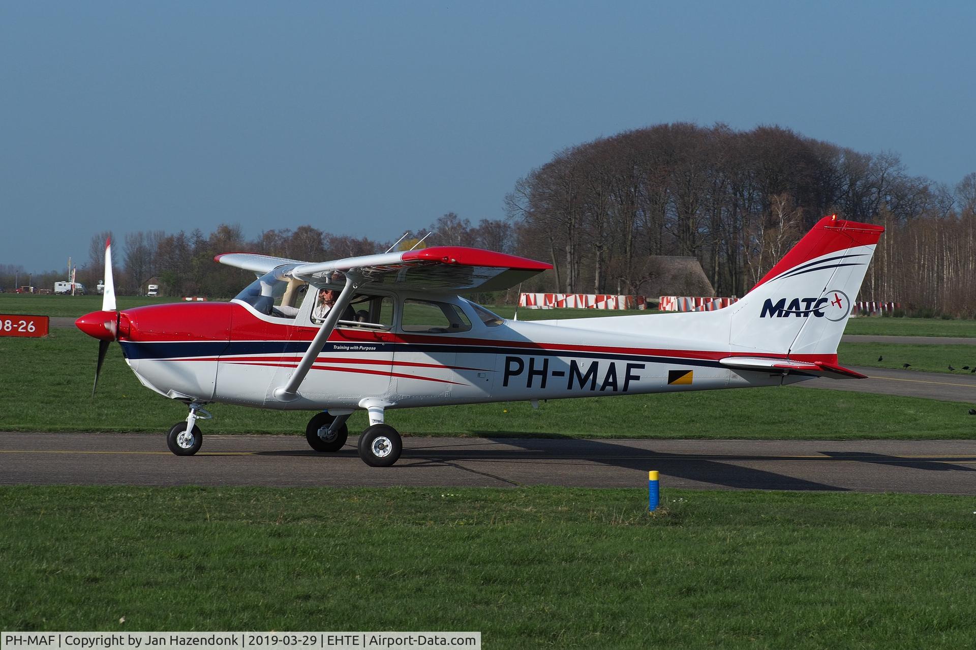 PH-MAF, Reims F172N II Skyhawk C/N 1724, Taken on first day of flying with this registration.