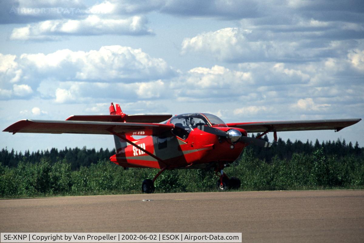 SE-XNP, Saab MFI-15-200A Safari C/N 848-868, Saab MFI-15-200A Safari at Karlstad airport, Sweden, 2002