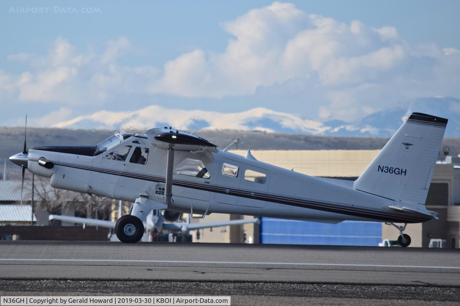 N36GH, 1966 De Havilland DHC-2T C/N 1636, Landing roll out on RWY 10L.