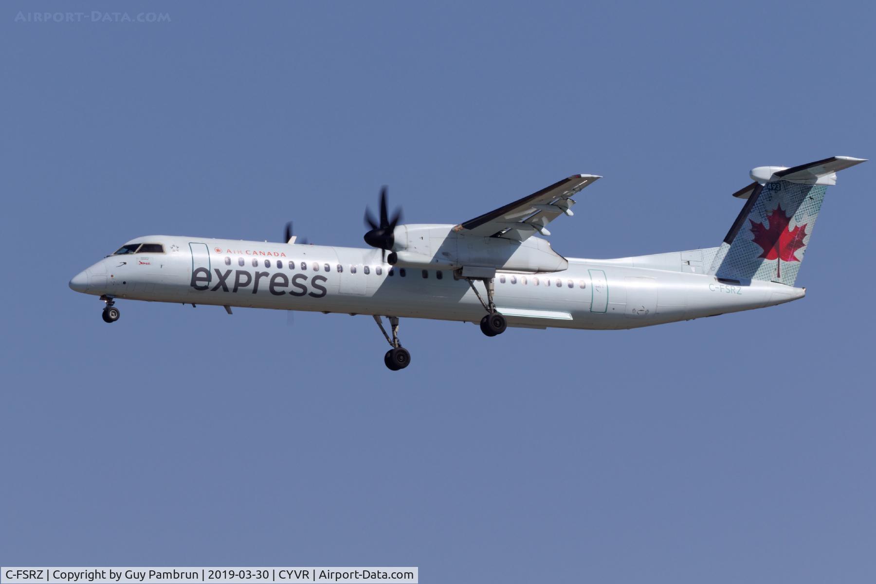 C-FSRZ, 2007 Bombardier DHC-8-402 Dash 8 C/N 4176, Landing