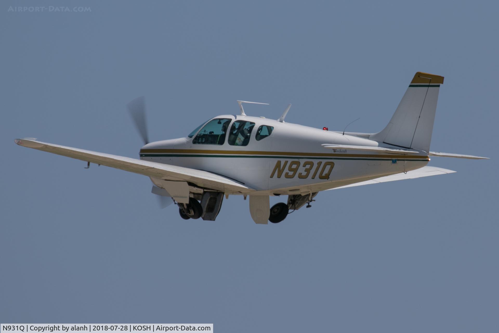 N931Q, 1961 Beech 35-B33 Debonair C/N CD-389, Departing AirVenture 2018