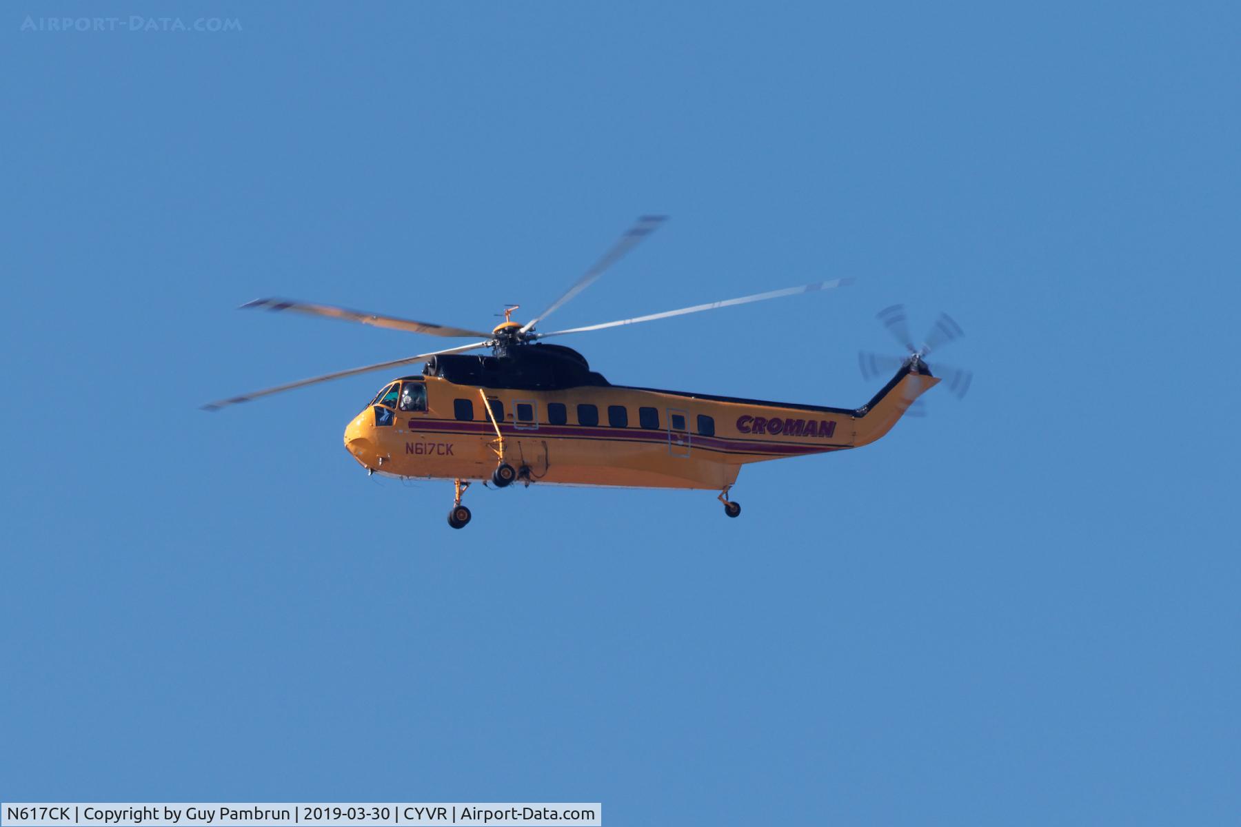 N617CK, Sikorsky S-61N C/N 61164, Overflight