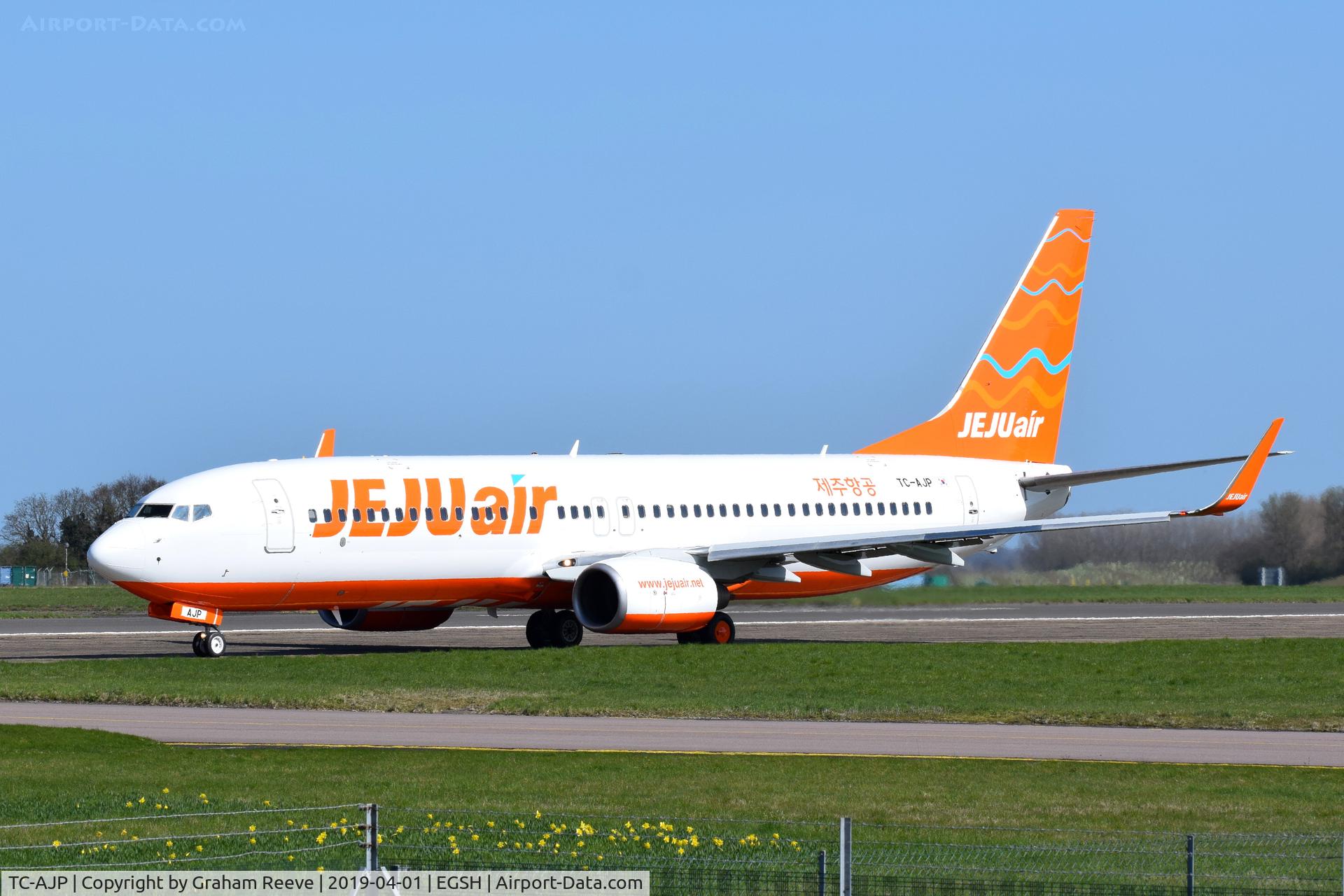 TC-AJP, 2011 Boeing 737-82R C/N 32735, Departing from Norwich.
