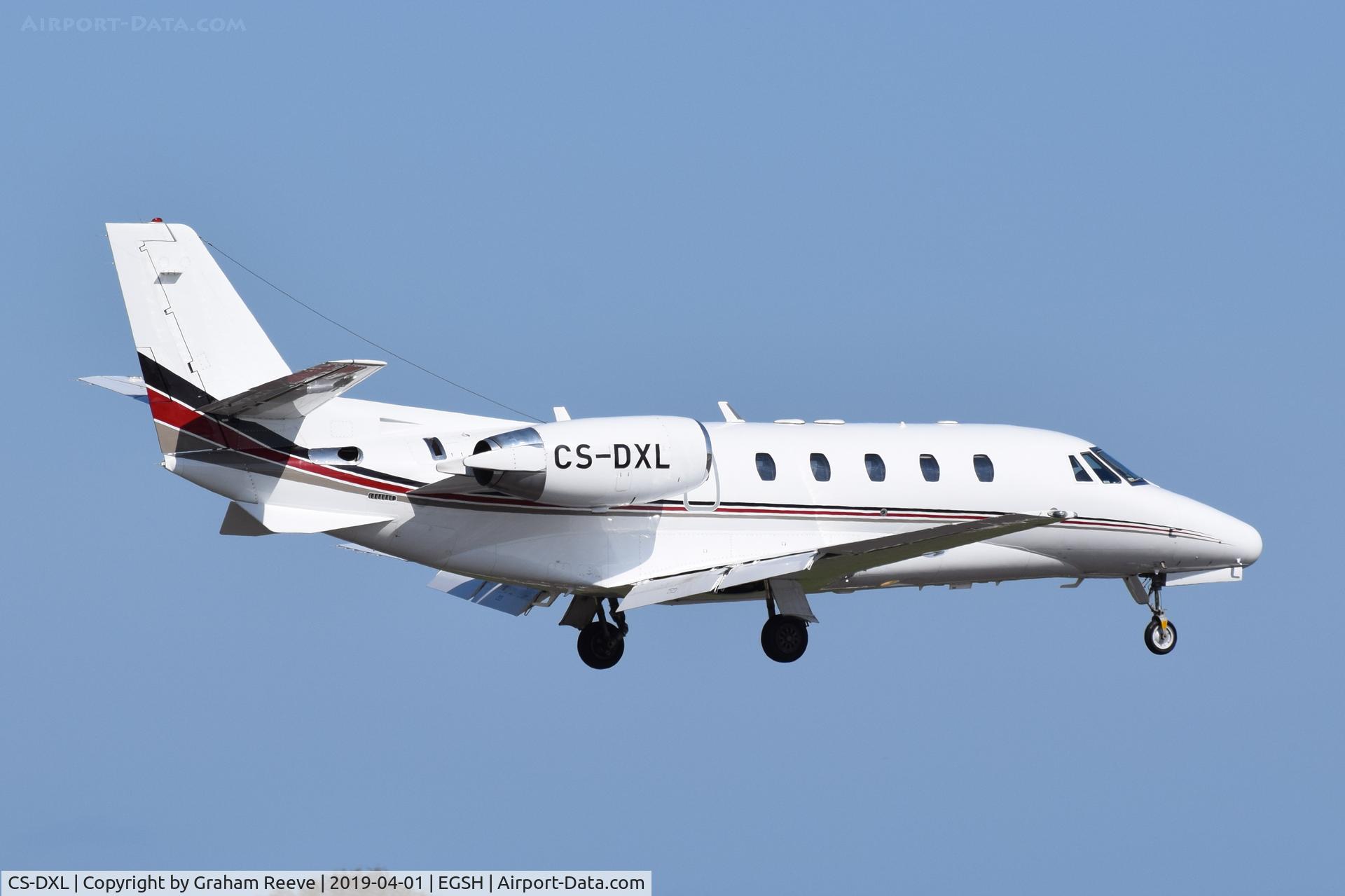 CS-DXL, 2006 Cessna 560XL Citation Excel C/N 560-5640, Landing at Norwich.