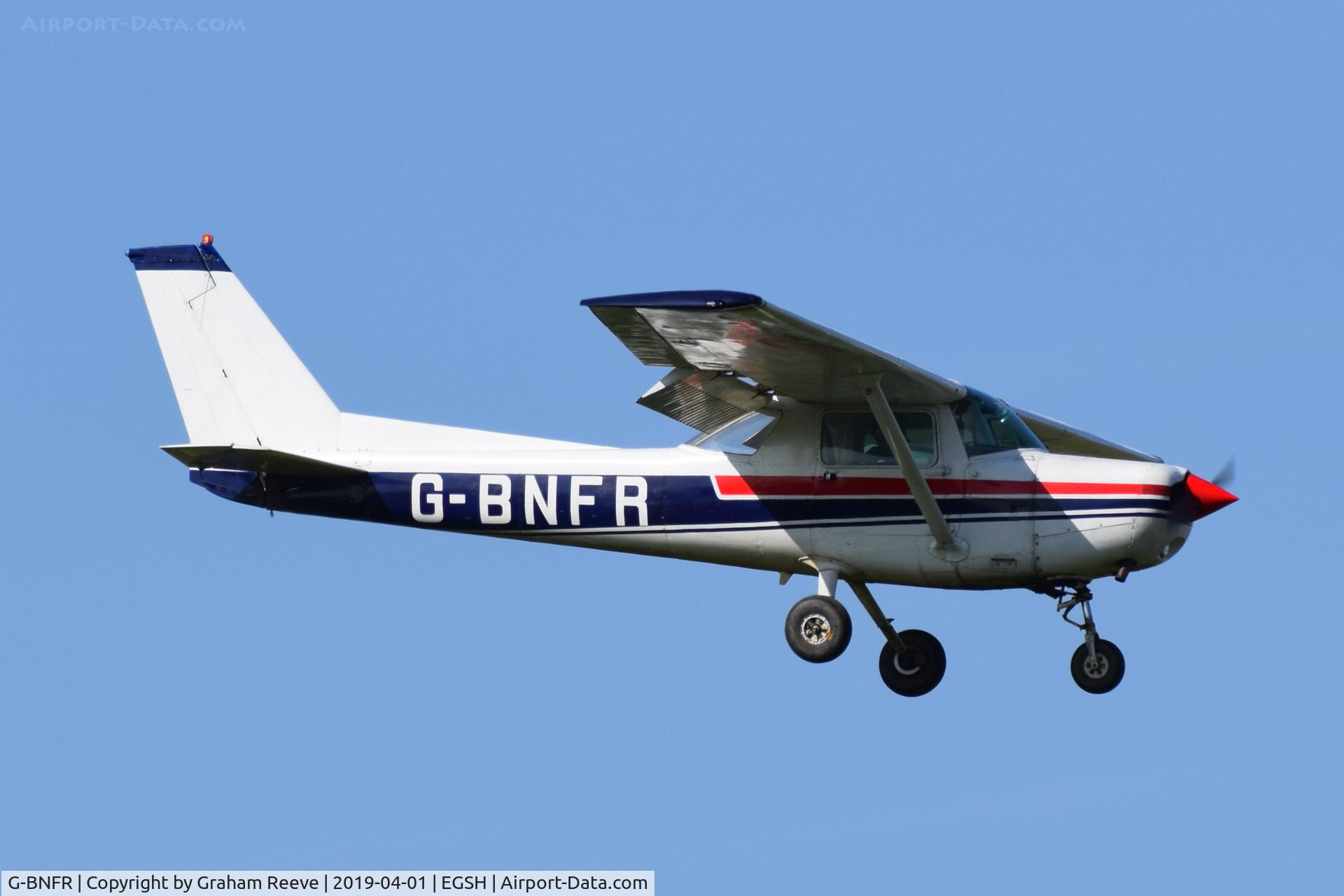 G-BNFR, 1978 Cessna 152 C/N 15282035, Landing at Norwich.