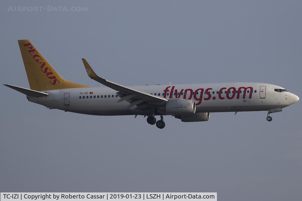 TC-IZI, 2007 Boeing 737-8GJ C/N 34904, Zurich - Kloten