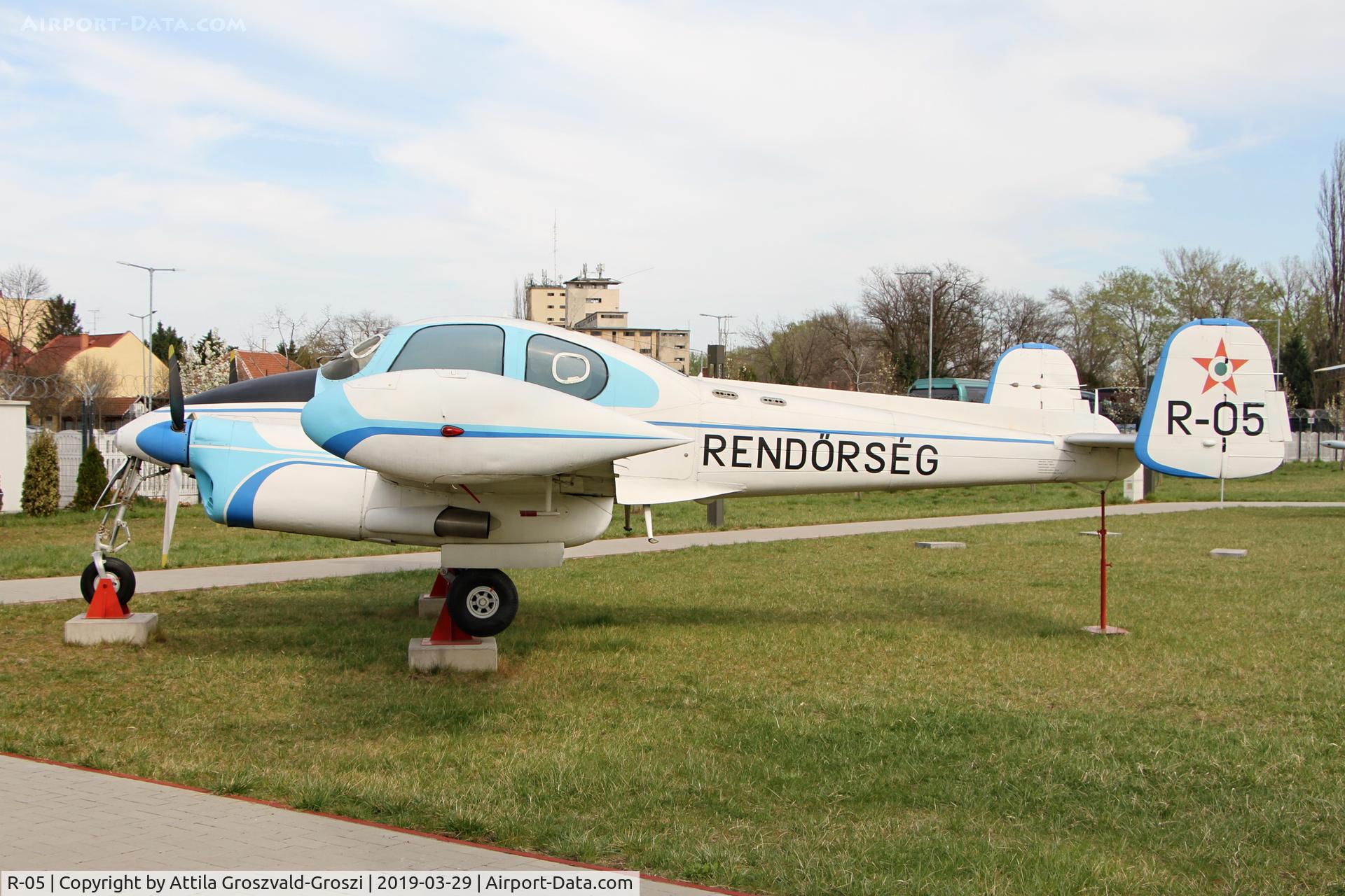 R-05, 1962 Let L-200D Morava C/N 171128, RepTár. Szolnok aviation history museum, Hungary