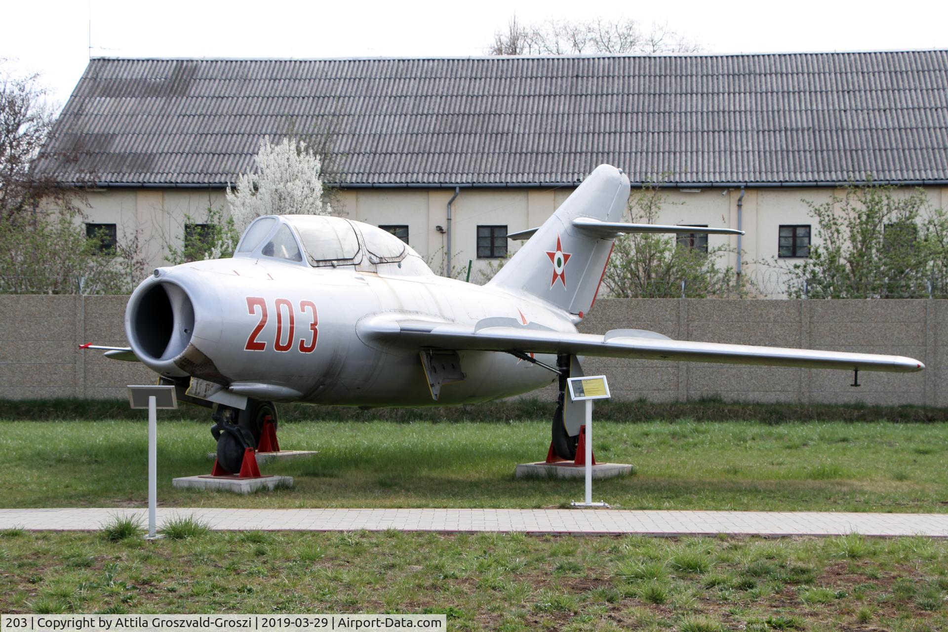 203, 1955 Mikoyan-Gurevich MiG-15UTI C/N 10993203, RepTár. Szolnok aviation history museum, Hungary