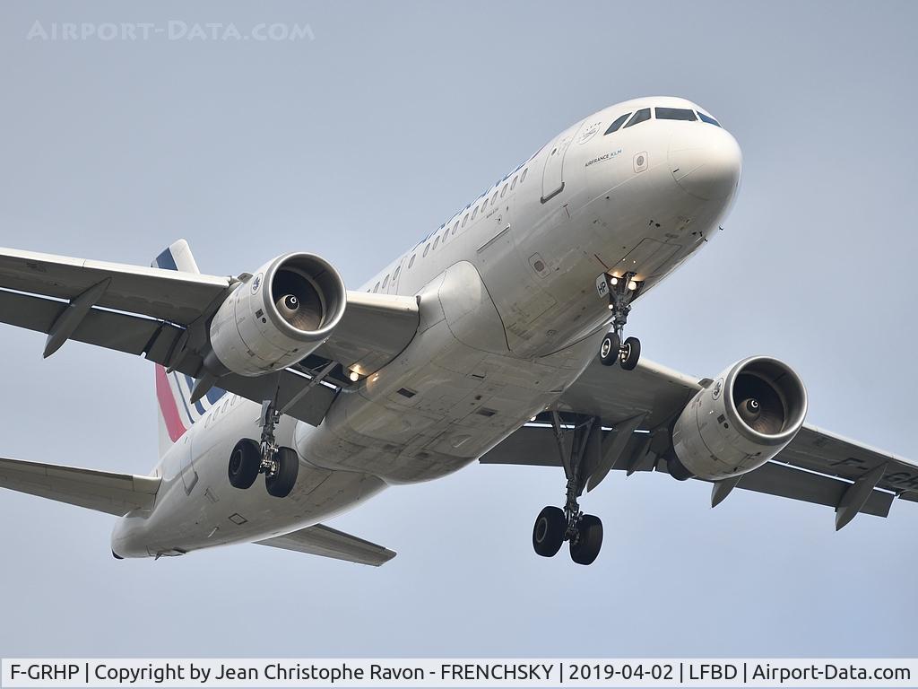 F-GRHP, 2000 Airbus A319-111 C/N 1344, A54126 from LYON LYS landing runway 23