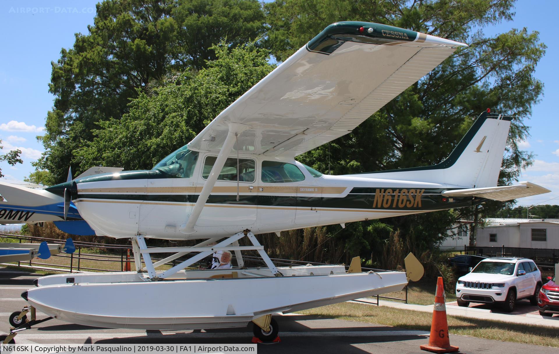 N616SK, 1979 Cessna 172N C/N 17273381, Cessna 172N