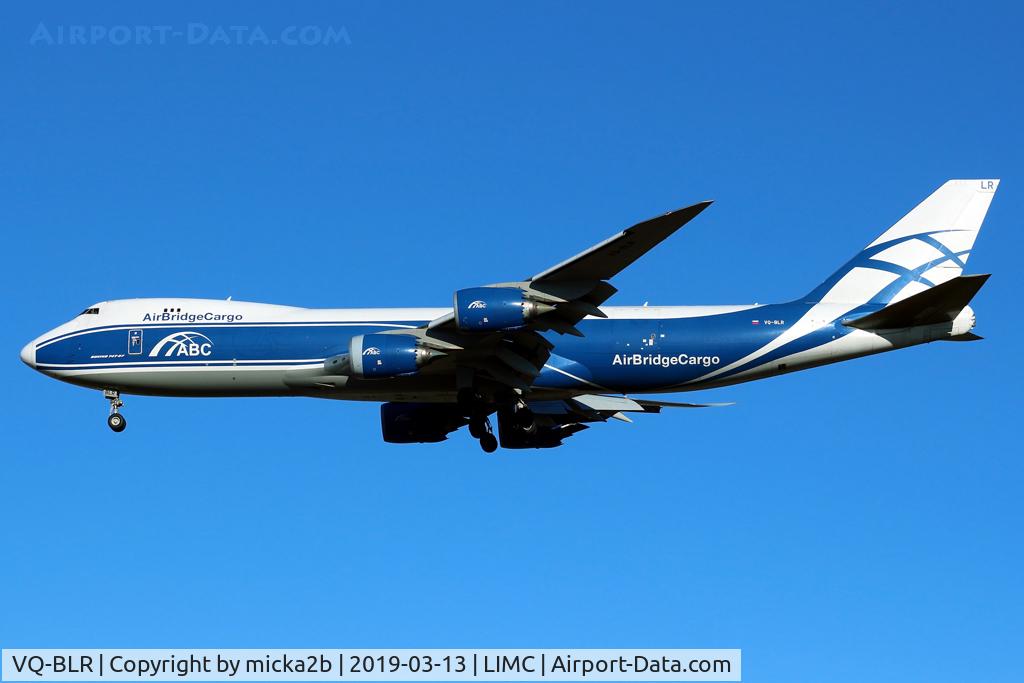 VQ-BLR, 2012 Boeing 747-8HVF C/N 37668, Landing