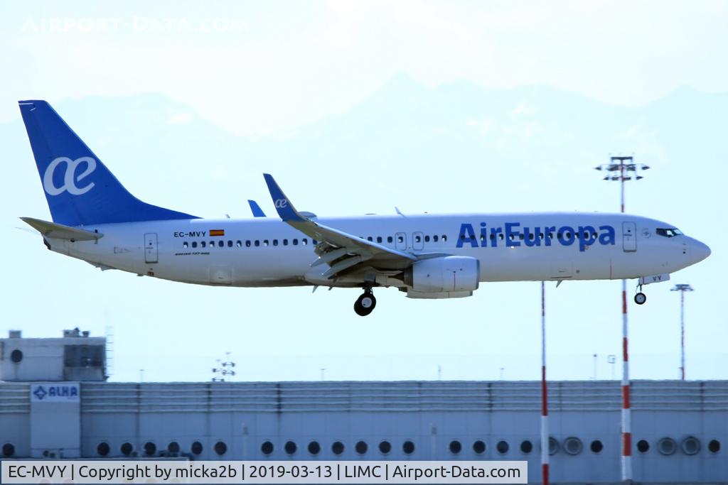 EC-MVY, 2018 Boeing 737-85P C/N 60590, Landing