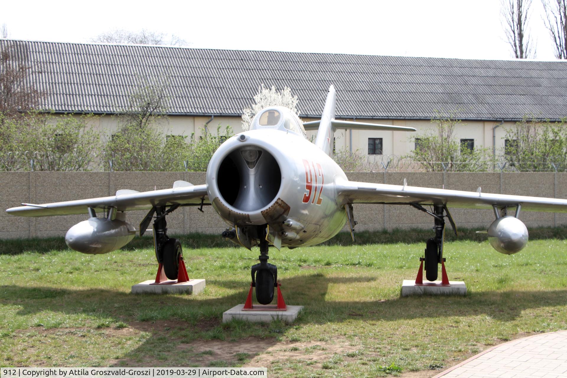 912, Mikoyan-Gurevich MiG-15bis C/N 31530912, RepTár. Szolnok aviation history museum, Hungary