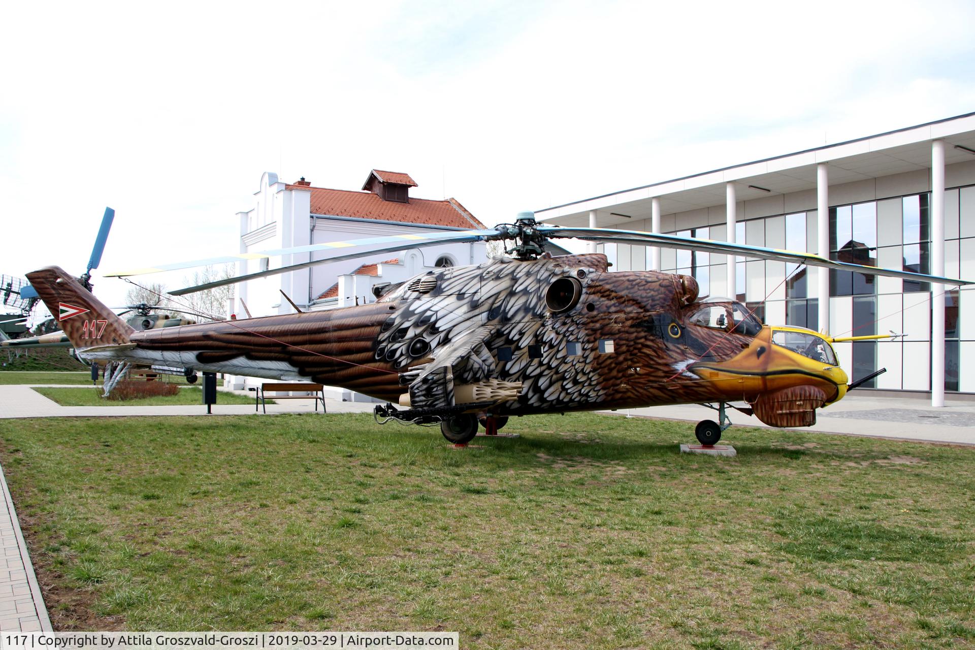 117, 1980 Mil Mi-24D Hind D C/N K20117, RepTár. Szolnok aviation history museum, Hungary