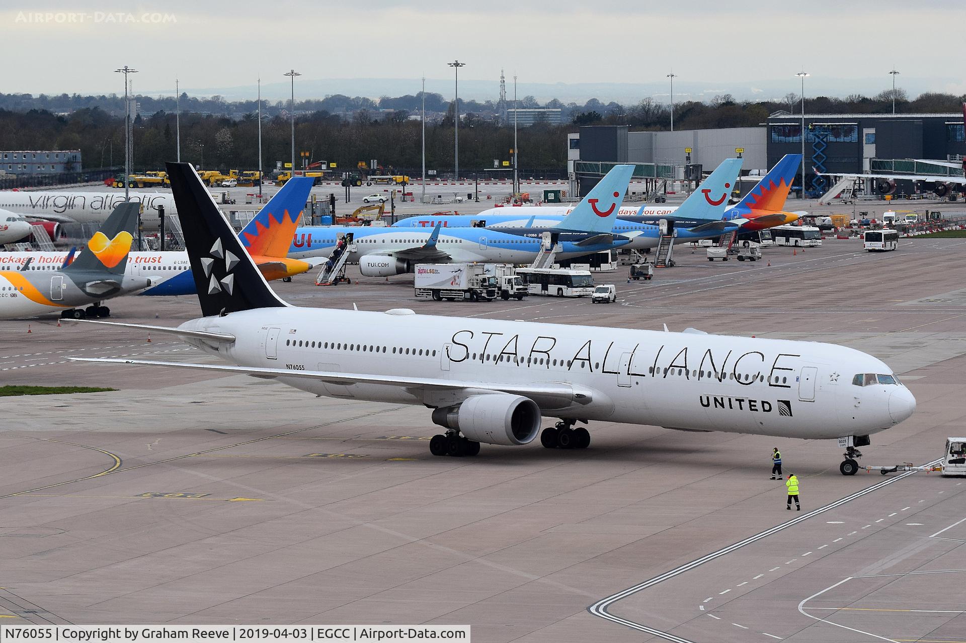 N76055, 2001 Boeing 767-424/ER C/N 29450, Push back at Manchester.
