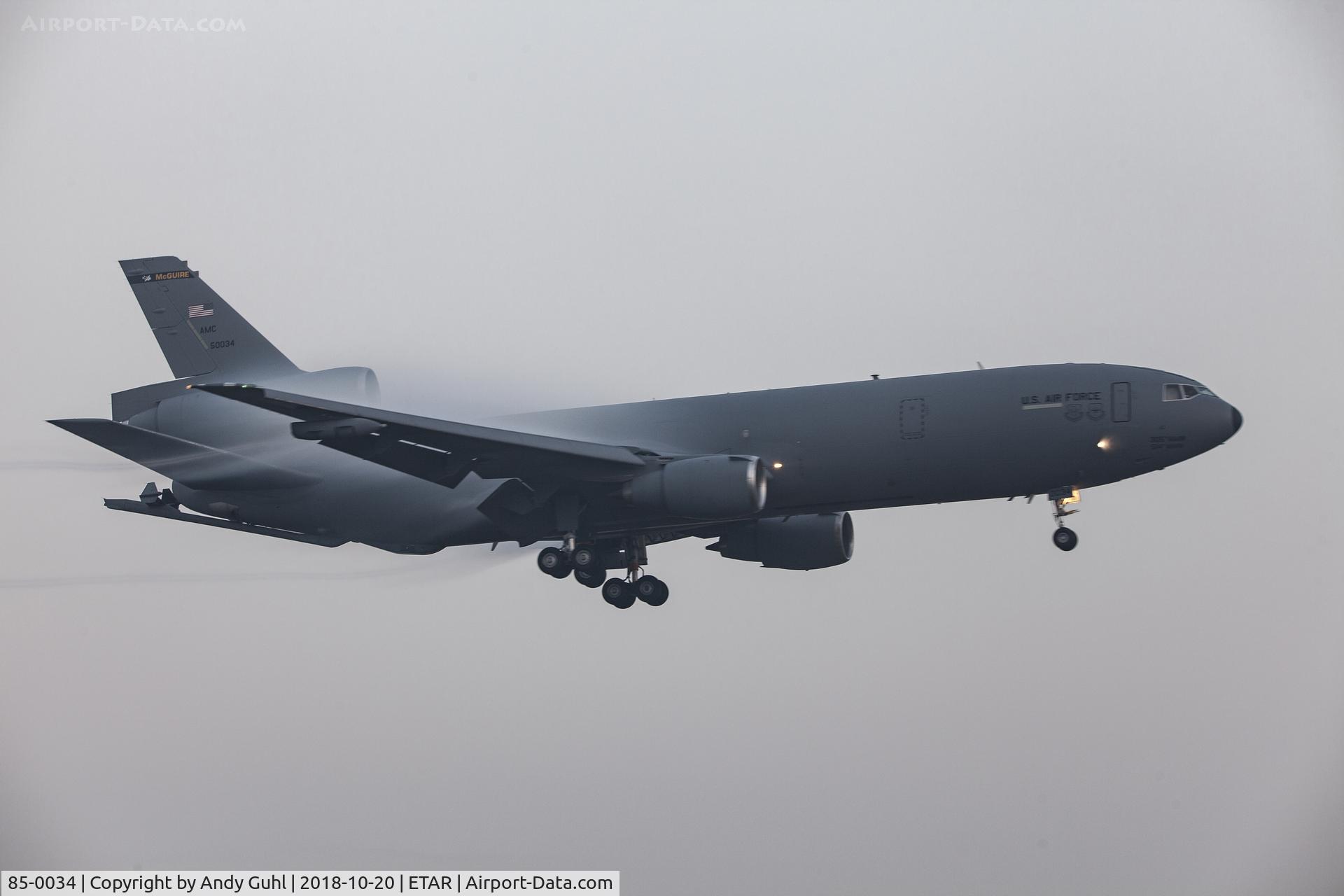 85-0034, 1985 McDonnell Douglas KC-10A Extender C/N 48239, Foggy morning