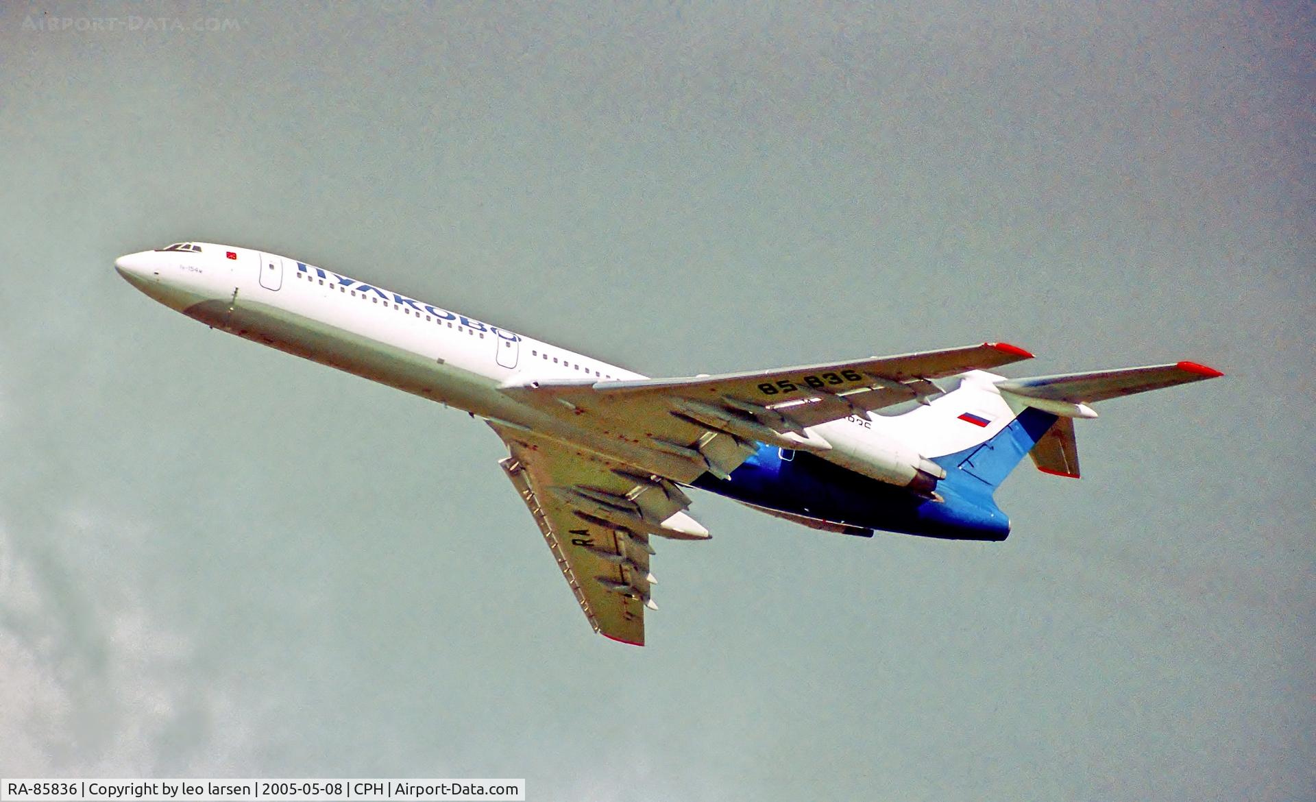 RA-85836, 1998 Tupolev Tu-154M C/N 98A1018, Copenhagen 8.5.2005