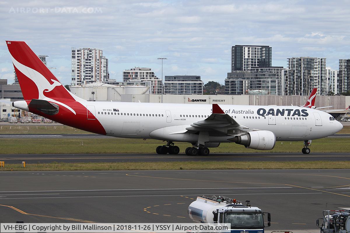 VH-EBG, 2007 Airbus A330-202 C/N 887, taxiing