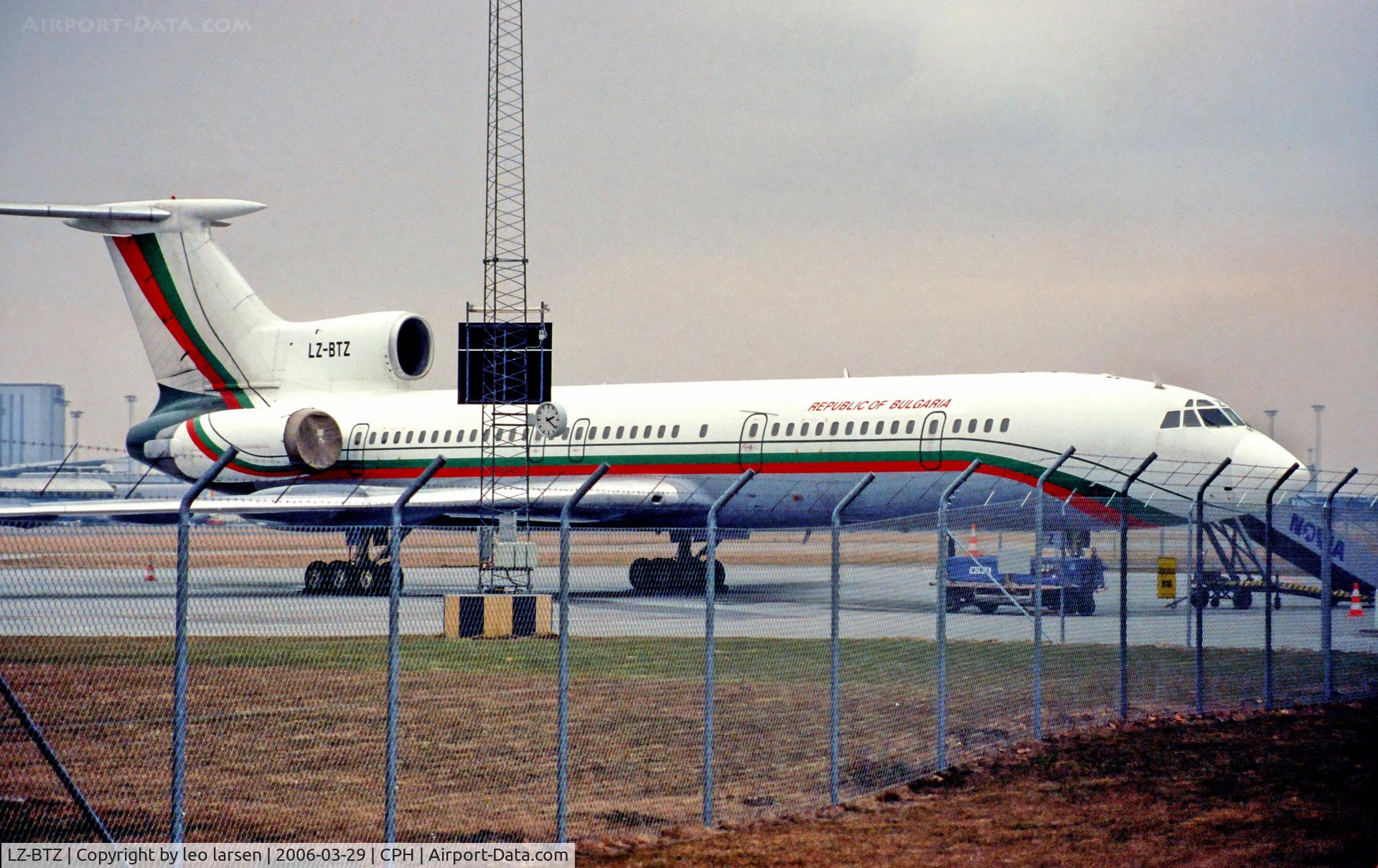 LZ-BTZ, 1988 Tupolev Tu-154M C/N 88A781, Copenhagen 29.3.2006