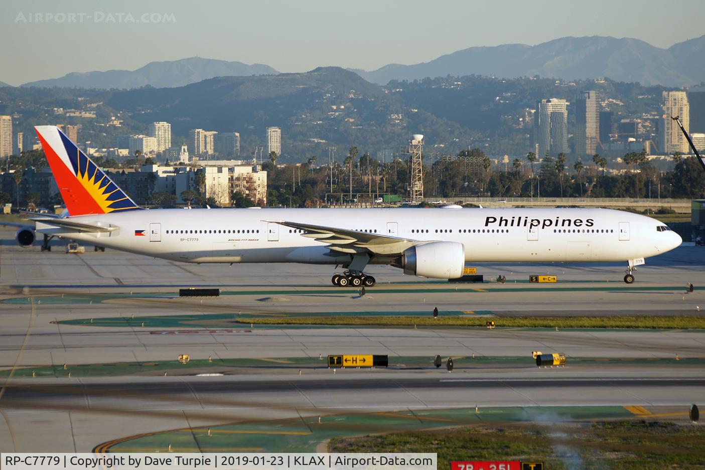RP-C7779, 2016 Boeing 777-3F6/ER C/N 61731, Previously had a flight test registration of N5512S.