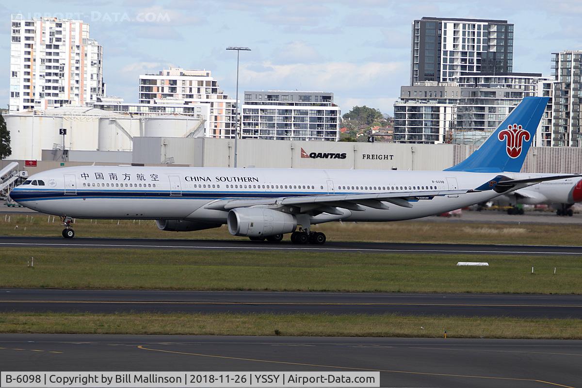 B-6098, 2008 Airbus A330-343E C/N 908, away home