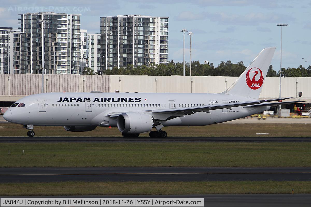 JA844J, 2016 Boeing 787-8 Dreamliner Dreamliner C/N 38136, away home