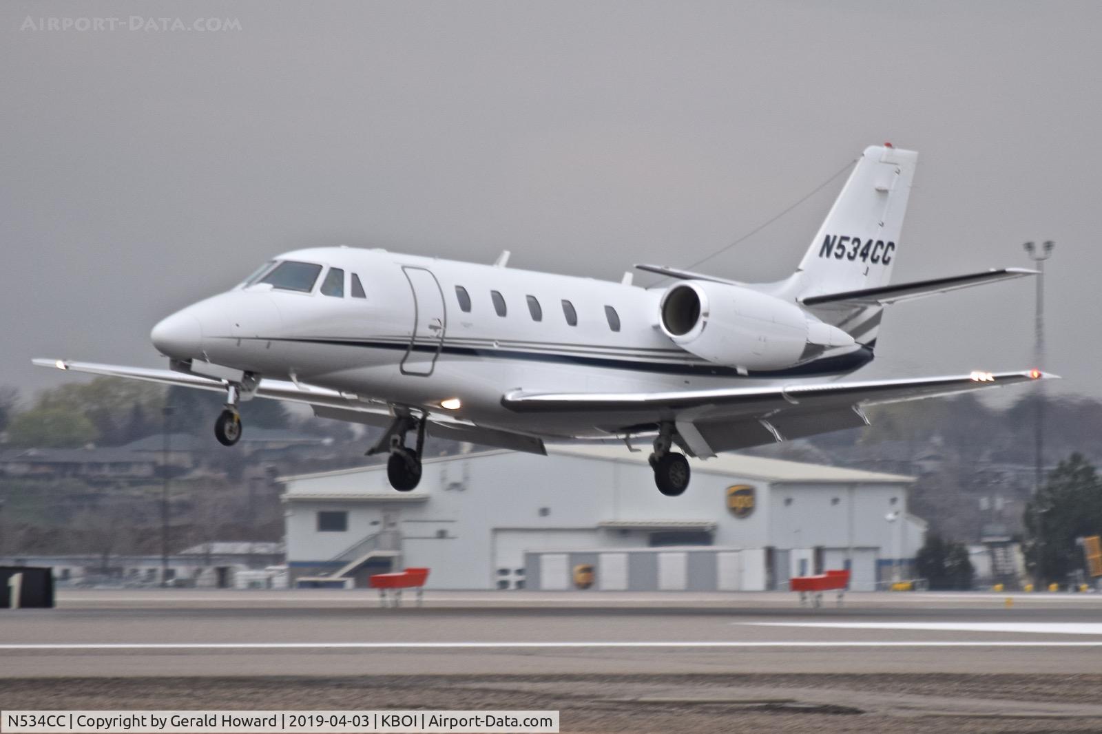 N534CC, Cessna 560XL C/N 560-6070, Landing RWY 10L.