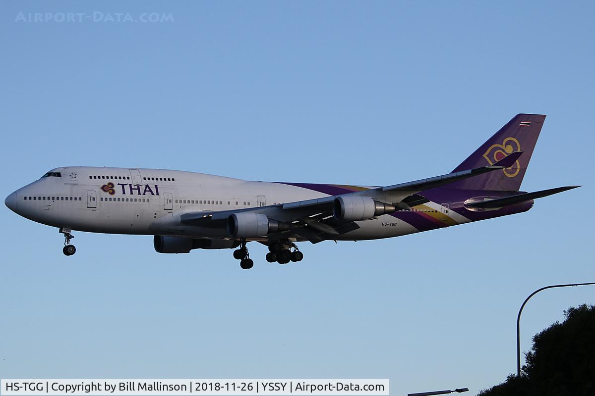 HS-TGG, 2003 Boeing 747-4D7 C/N 33771, finals for two-five