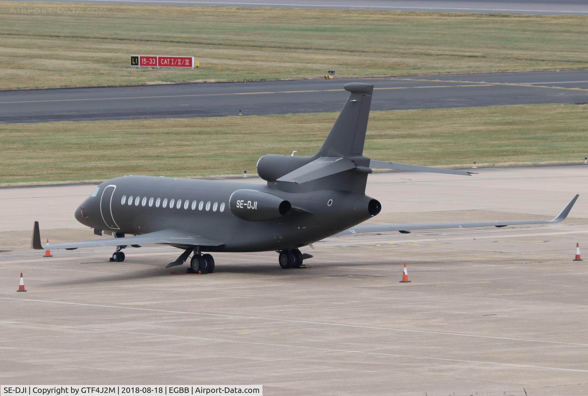 SE-DJI, 2013 Dassault Falcon 7X C/N 198, SE-DJI at Birmingham 18.8.18