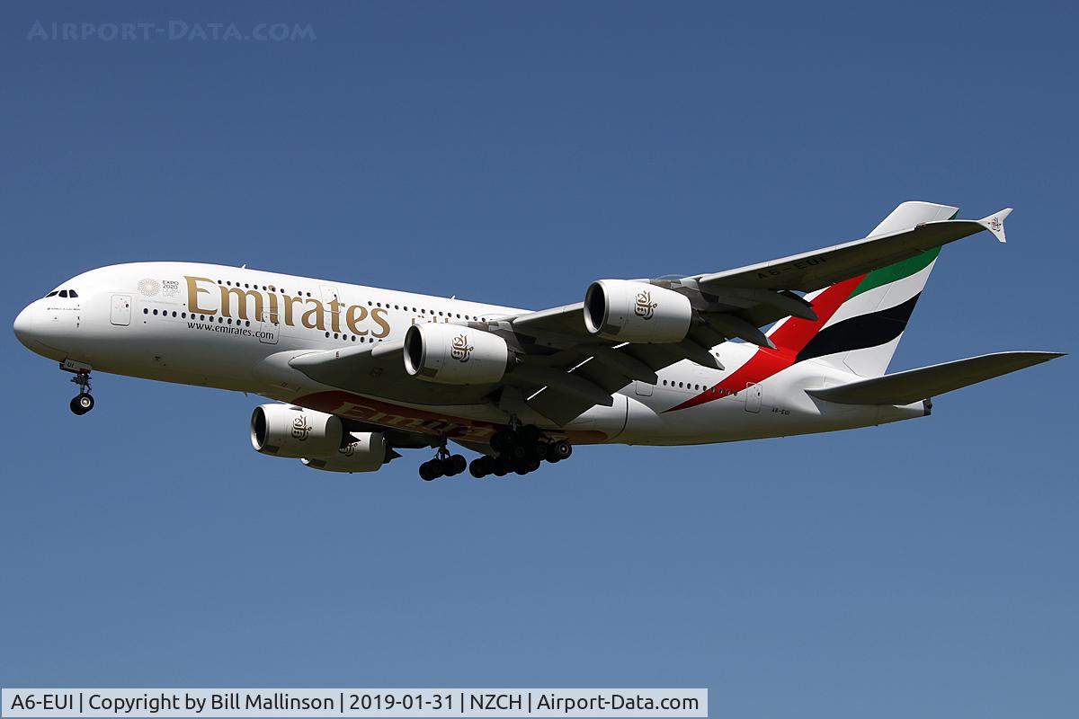 A6-EUI, 2017 Airbus A380-861 C/N 221, finals to 02