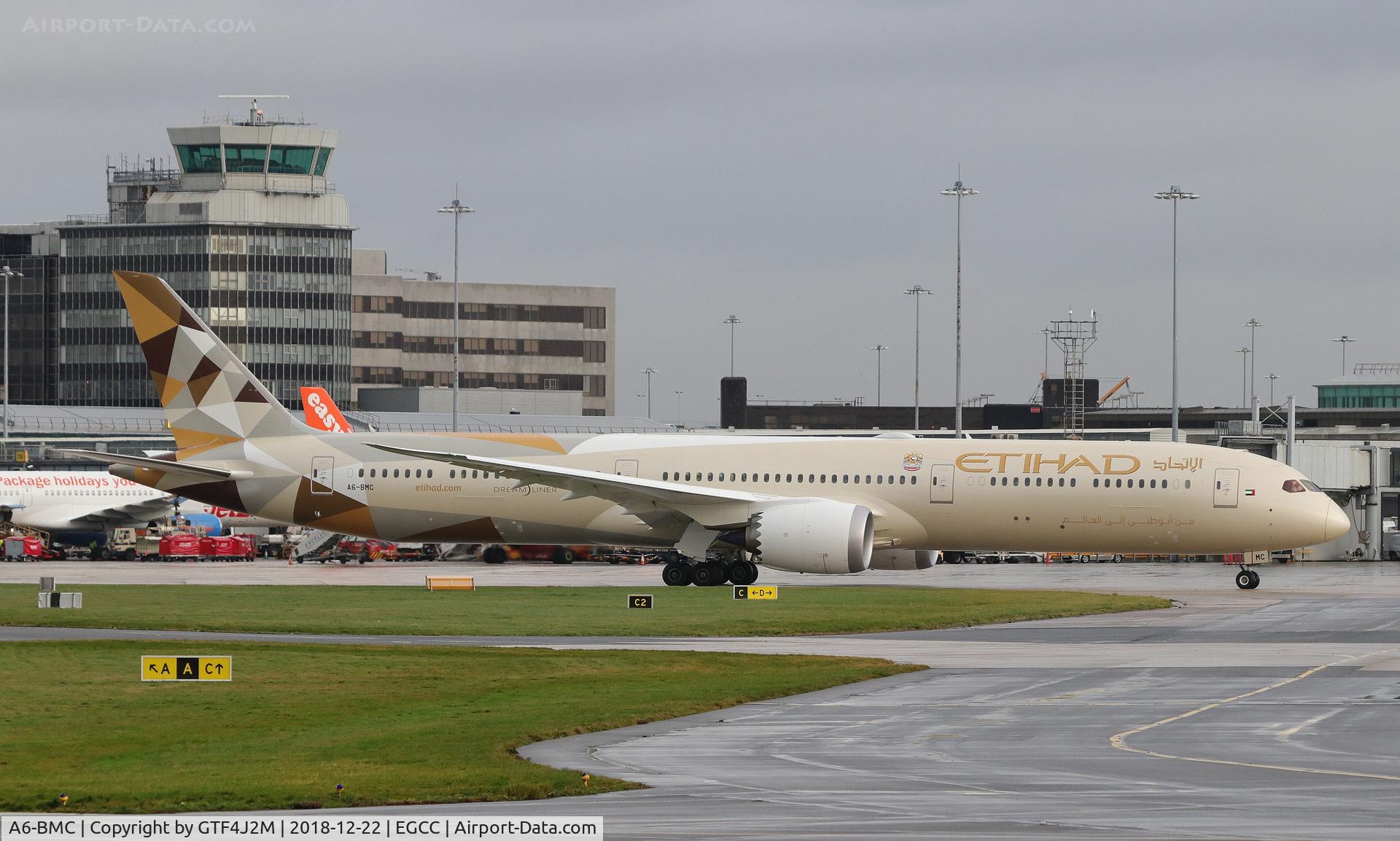 A6-BMC, 2018 Boeing 787-10 Dreamliner C/N 60757, A6-BMC at Manchester 22.12.18