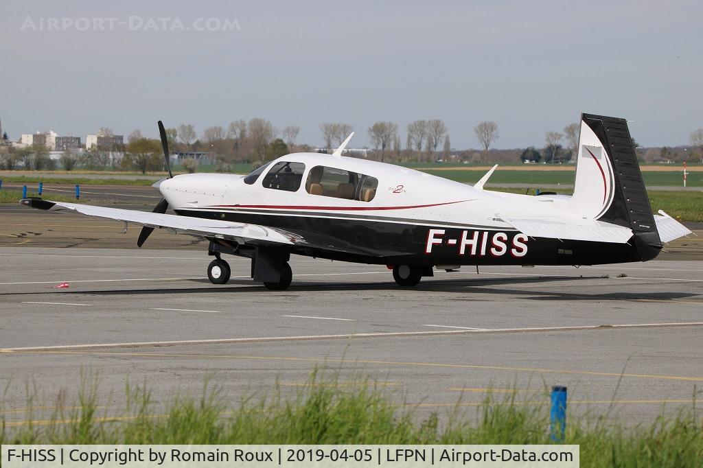 F-HISS, 2005 Mooney M20R Ovation C/N 29-0361, Parked