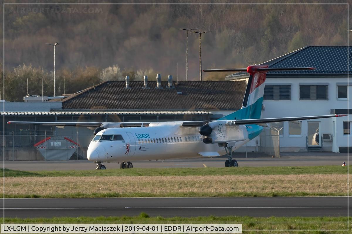 LX-LGM, 2012 De Havilland Canada DHC-8-402Q Dash 8 C/N 4425, De Havilland Canada DHC-8-402Q