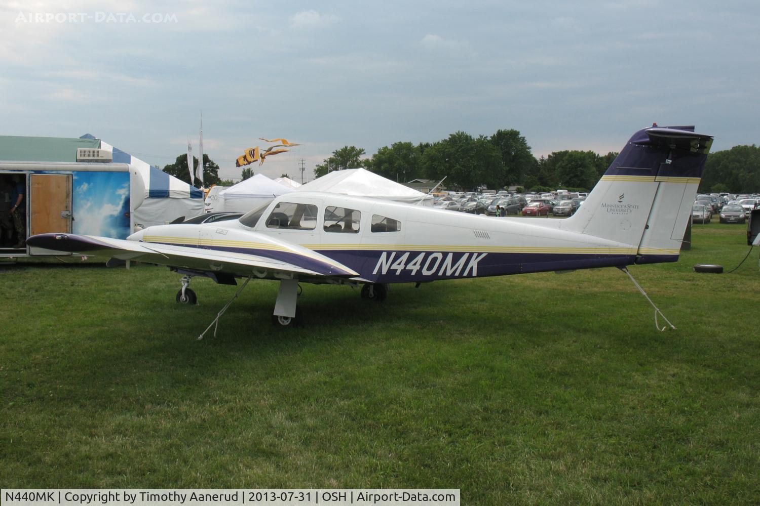 N440MK, 2001 Piper PA-44-180 Seminole C/N 4496068, 2001 Piper PA-44-180, c/n: 4496068