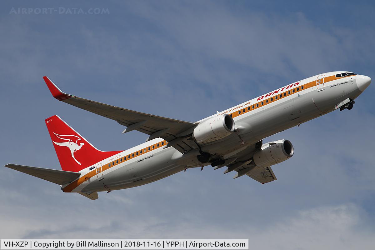 VH-XZP, 2014 Boeing 737-838 C/N 44577, 