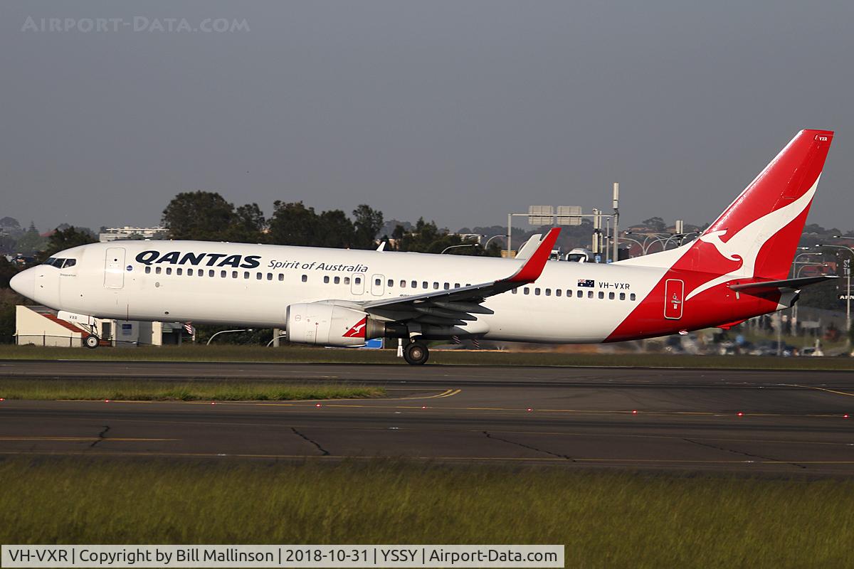 VH-VXR, 2003 Boeing 737-838 C/N 33724, rotating from 16R