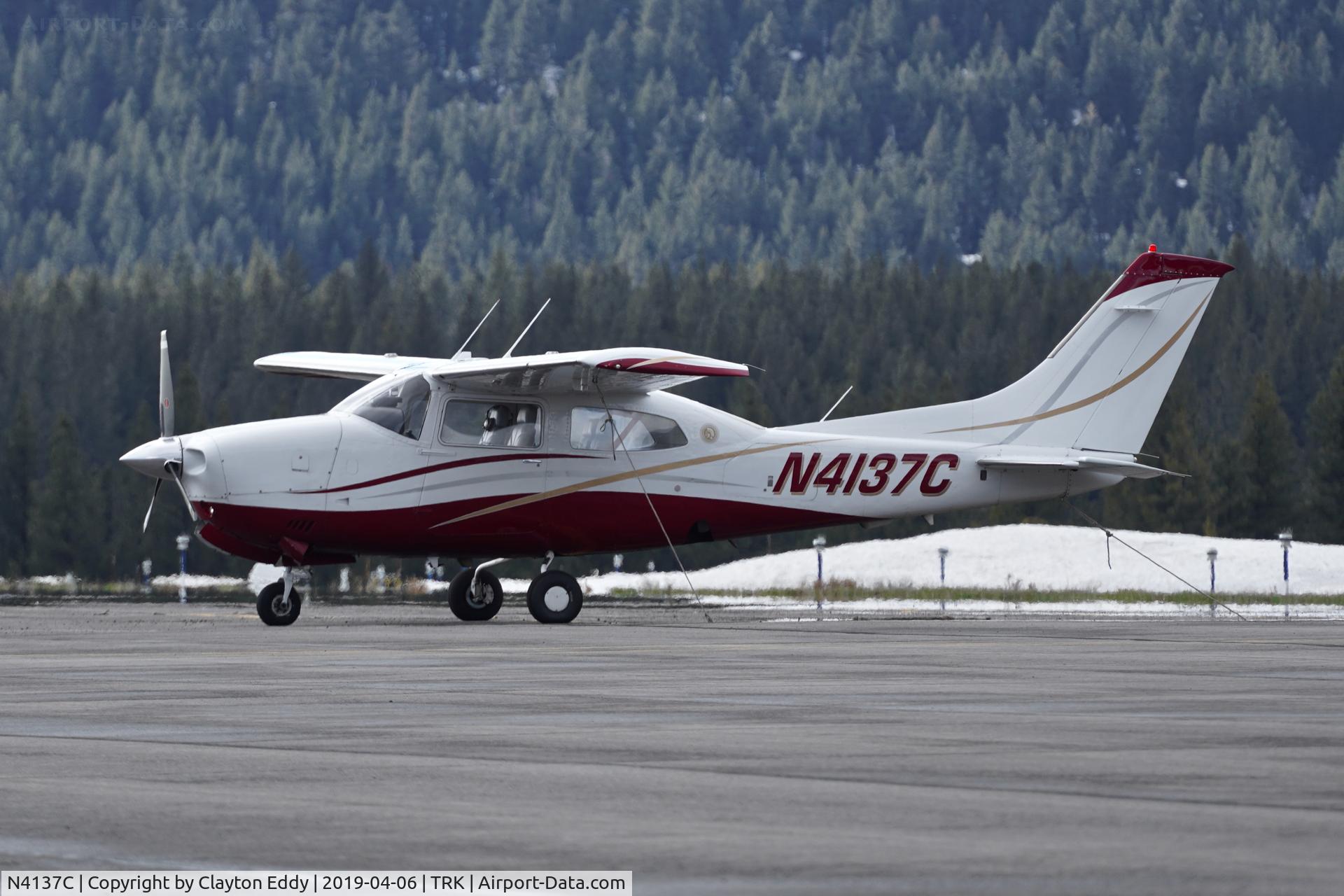 N4137C, 1979 Cessna T210N Turbo Centurion C/N 21063566, Truckee Airport California 2019.