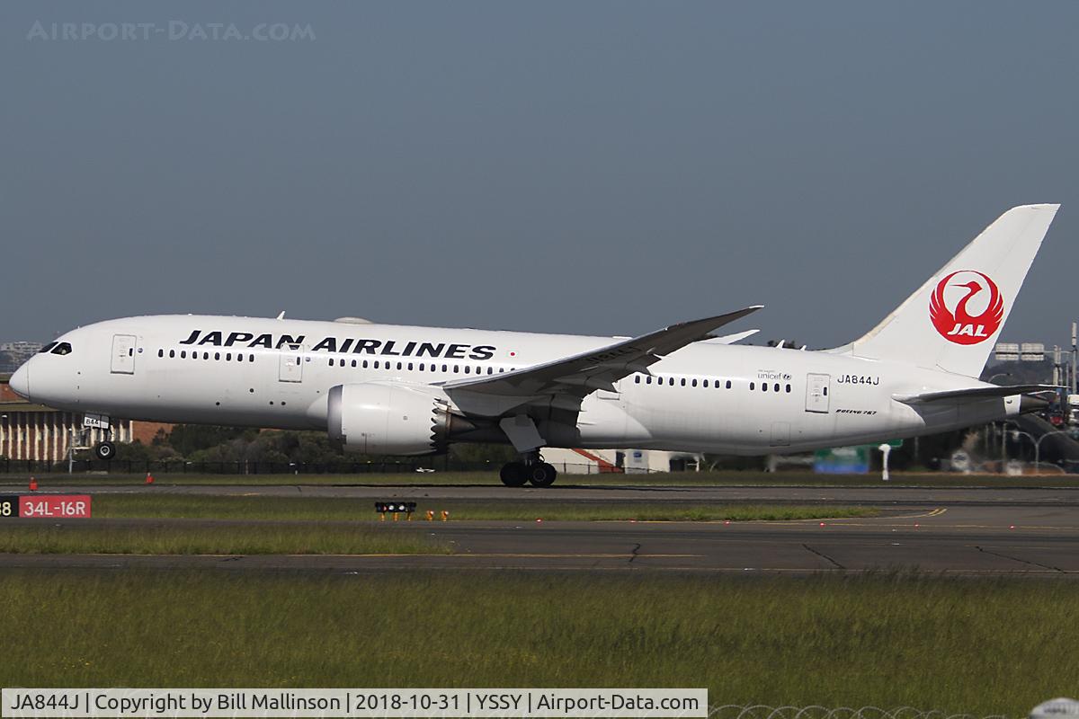 JA844J, 2016 Boeing 787-8 Dreamliner Dreamliner C/N 38136, away home
