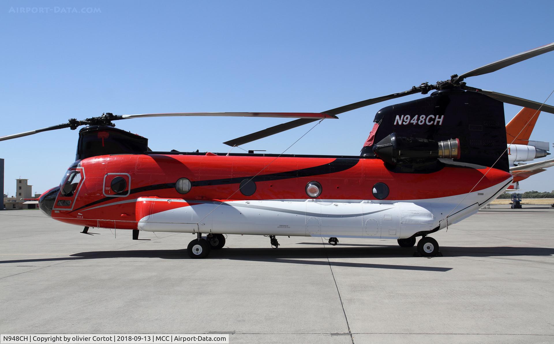 N948CH, 1990 Boeing CH-47D Chinook C/N M.3354, profile view