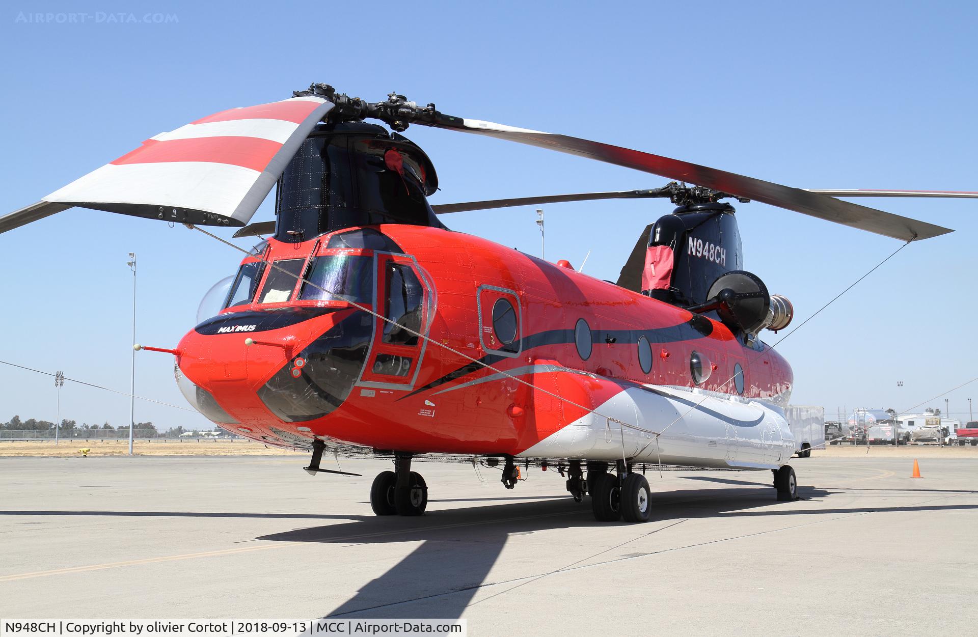 N948CH, 1990 Boeing CH-47D Chinook C/N M.3354, firefighter