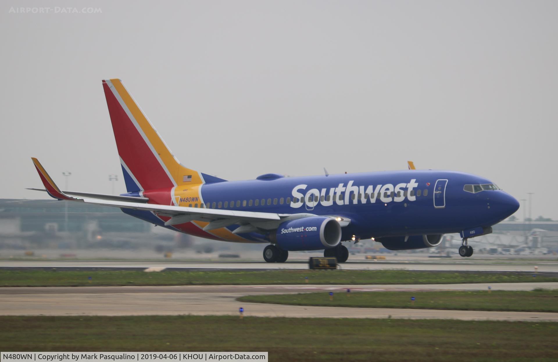 N480WN, 2004 Boeing 737-7H4 C/N 33998, Boeing 737-7H4