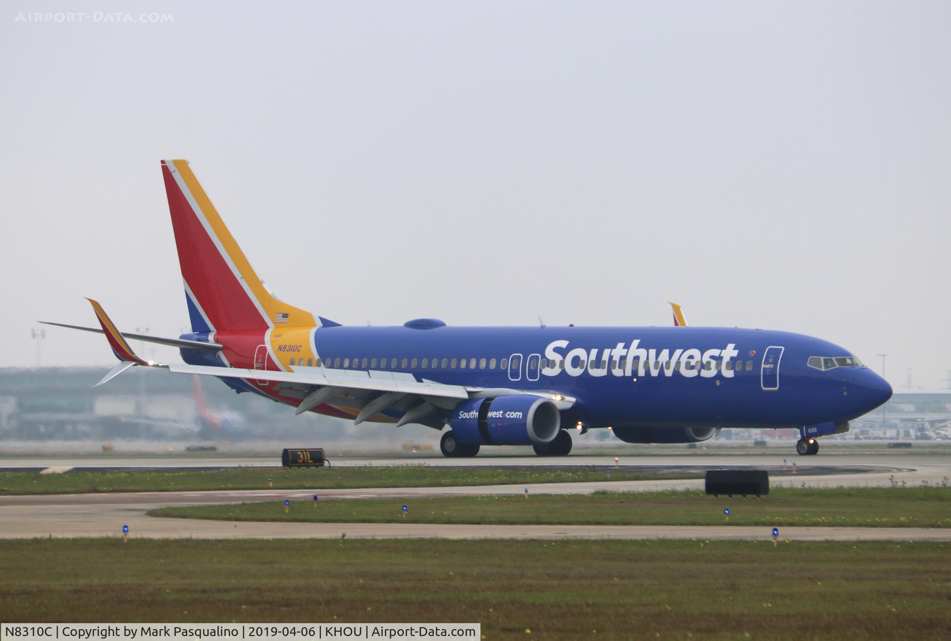 N8310C, 2012 Boeing 737-8H4 C/N 38807, Boeing 737-8H4