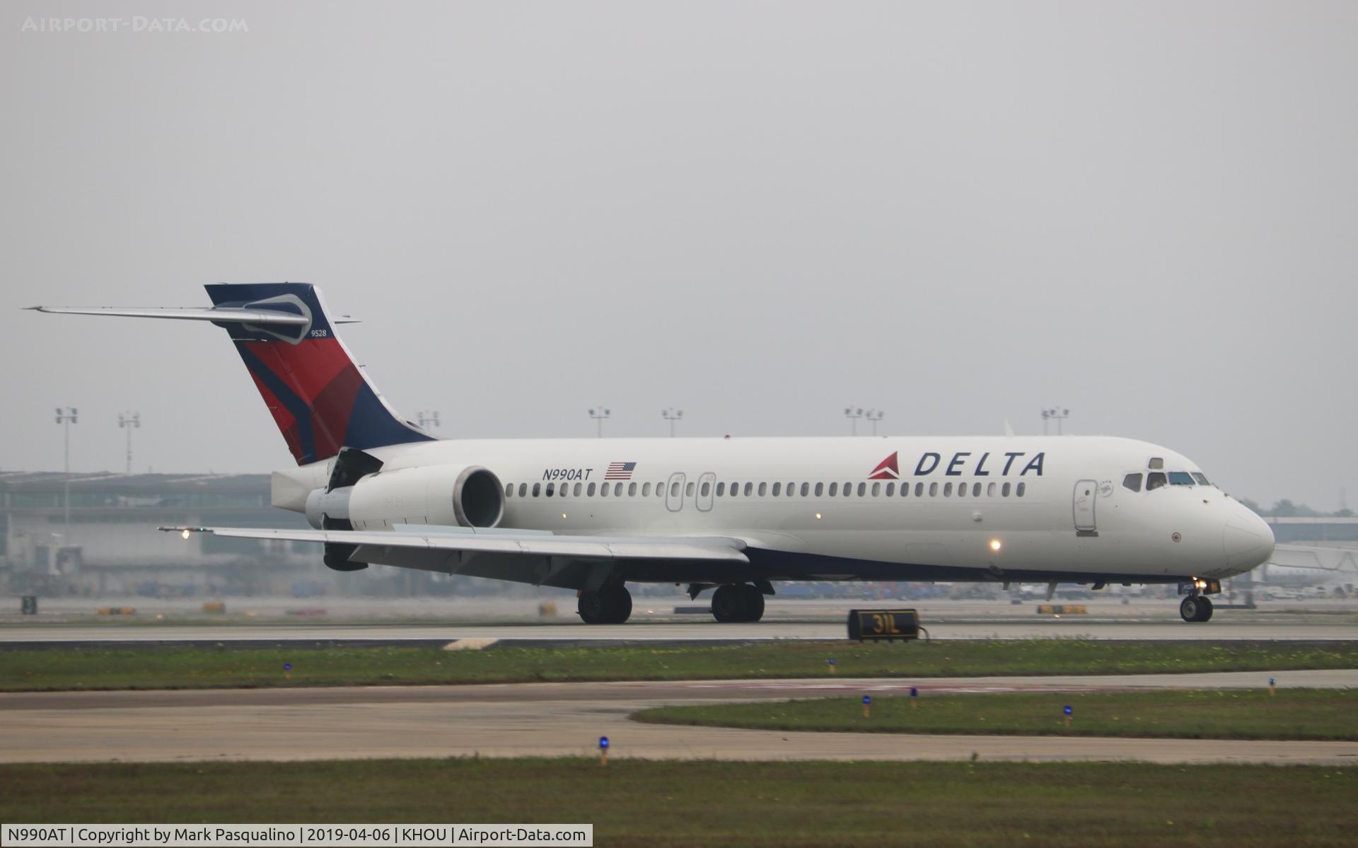 N990AT, 2001 Boeing 717-200 C/N 55134, Boeing 717-200