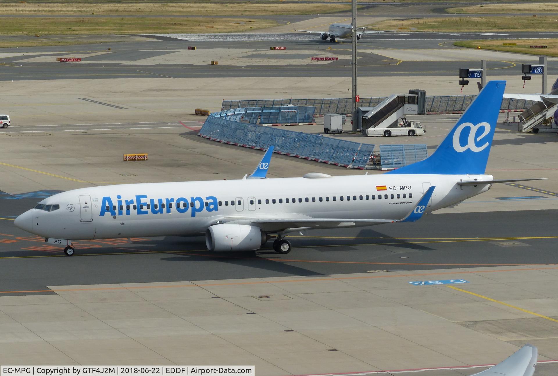 EC-MPG, 2017 Boeing 737-800 C/N 60586, EC-MPG at Frankfurt 22.6.18
