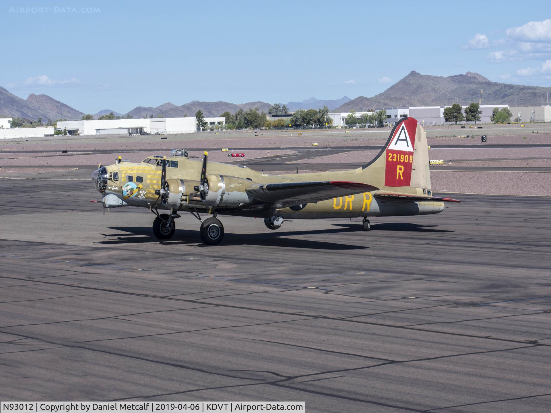 N93012, 1944 Boeing B-17G-30-BO Flying Fortress C/N 32264, Wings of Freedom Tour at Phoenix Deer Valley Airport