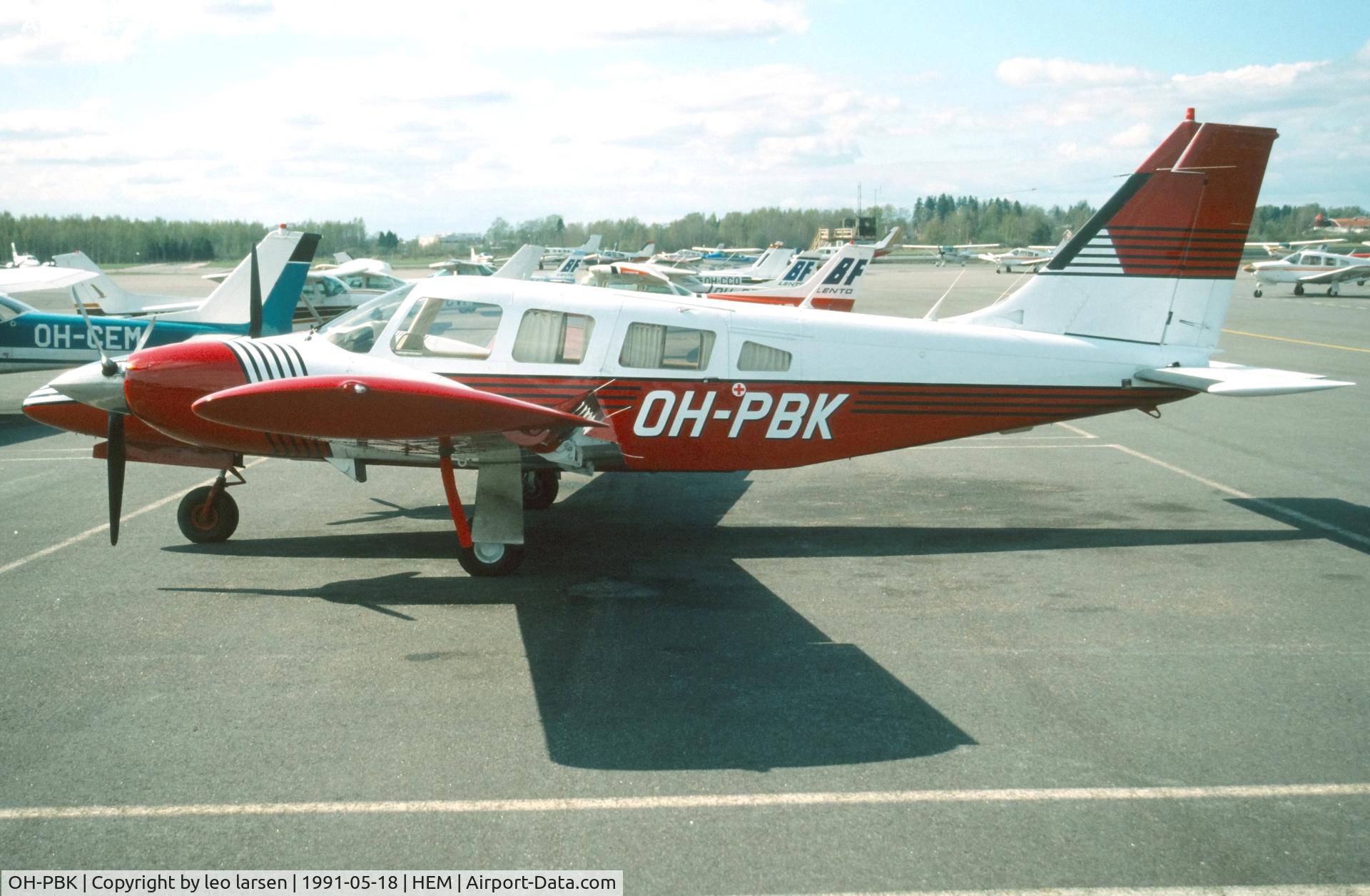 OH-PBK, 1979 Piper PA-34-200T Seneca II C/N 34-7970424, Malmi 18.5.1991