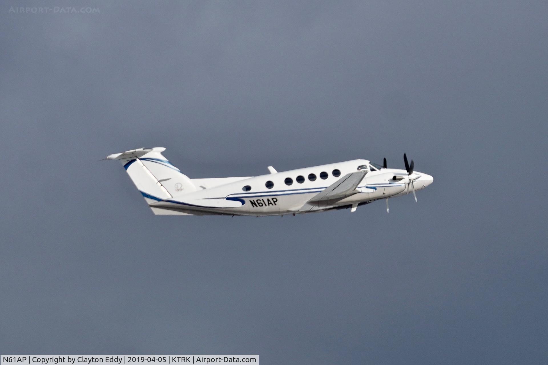 N61AP, 1984 Beech B200 King Air C/N BB-1192, Truckee Airport California 2019.