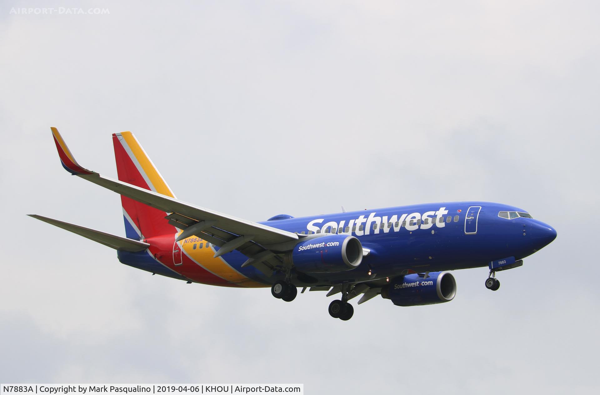 N7883A, 2001 Boeing 737-76Q C/N 30277, Boeing 737-76Q